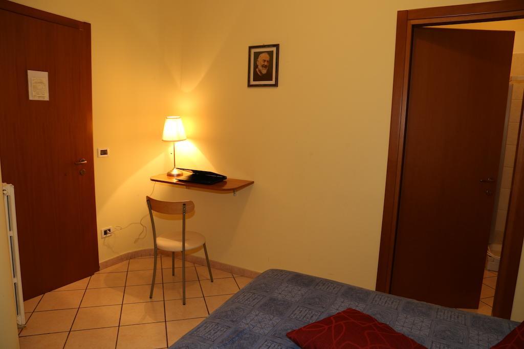 Camere Helios Σαν Τζιοβάνι Ροτόντο Εξωτερικό φωτογραφία