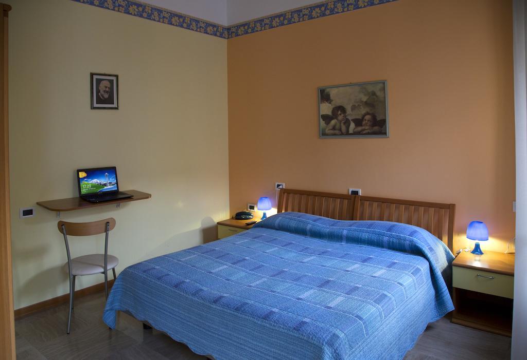 Camere Helios Σαν Τζιοβάνι Ροτόντο Εξωτερικό φωτογραφία